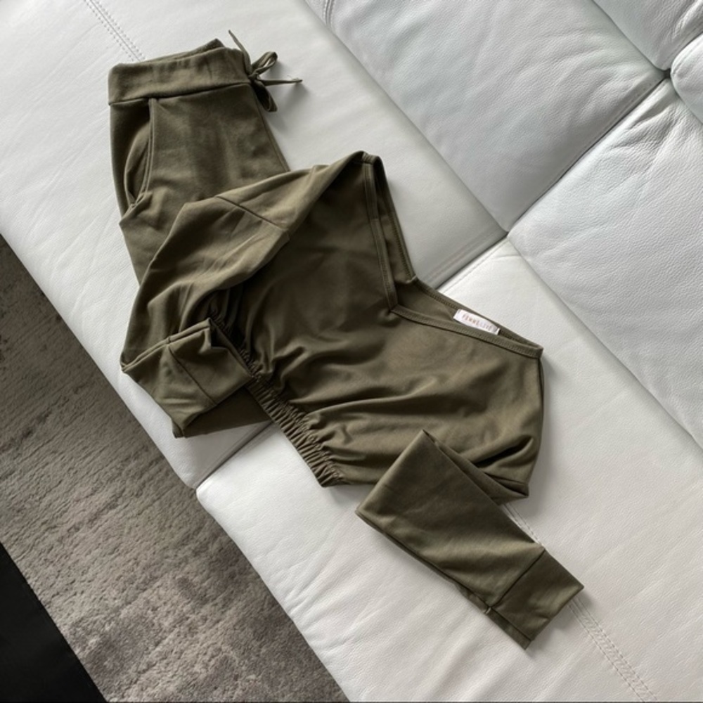 Lounge Set size M/L - Picture 2 of 4